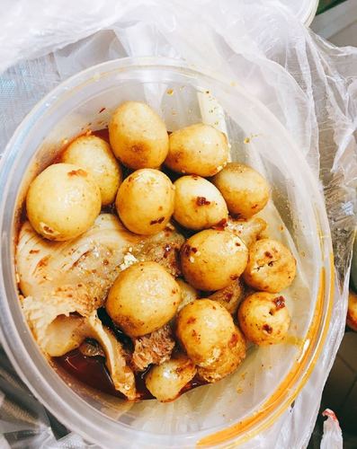 在青岛叫外卖套路深价格是便宜但是你不知道量和产品的差别